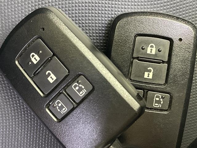 Toyota NOAH 2014 8276677-9