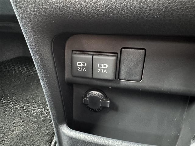 Toyota NOAH 2019 8276728-2