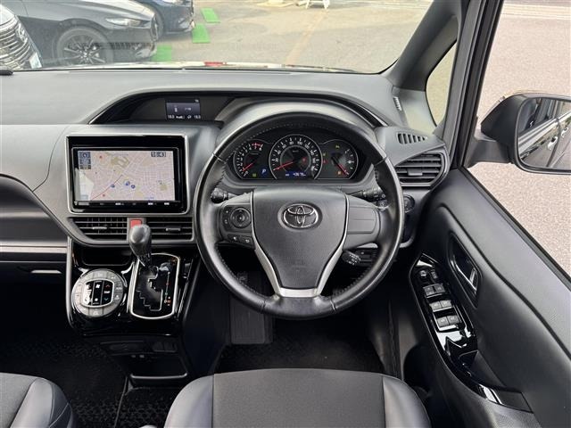 Toyota NOAH 2019 8276728-8