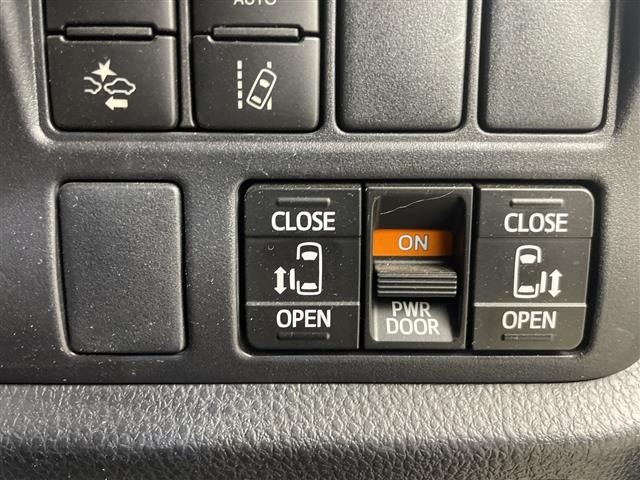 Toyota NOAH 2017 8276753-3