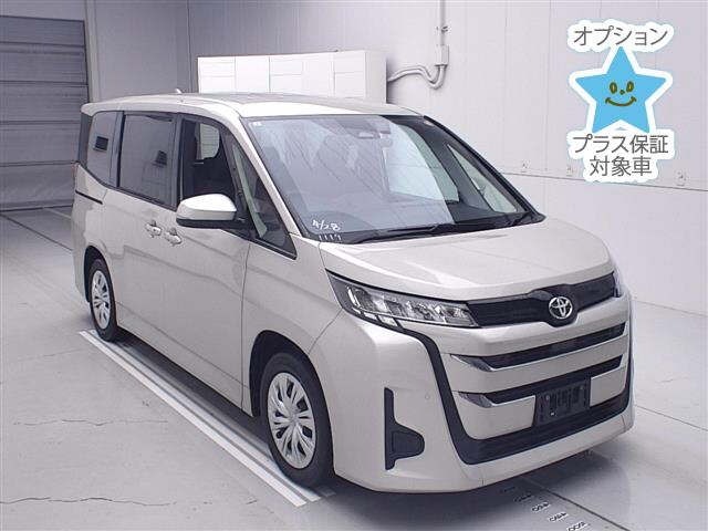 Toyota NOAH 2023 8277337-0