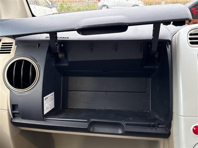 Nissan OTTI 2011 8294101-21