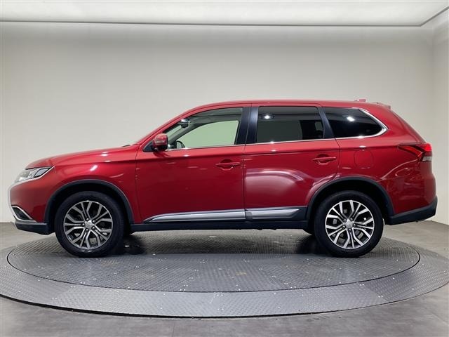 Mitsubishi OUTLANDER 2018 8288103-2