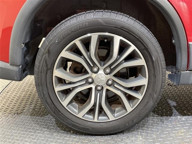 Mitsubishi OUTLANDER 2018 8288103-20
