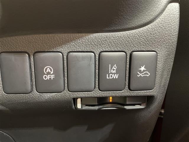 Mitsubishi OUTLANDER 2018 8288103-5