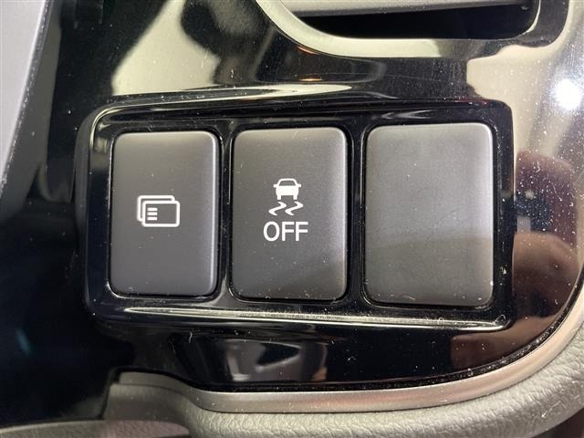 Mitsubishi OUTLANDER 2018 8288103-7
