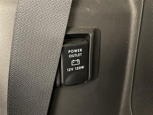 Mitsubishi OUTLANDER 2018 8288103-8