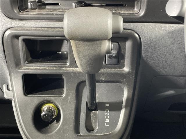Toyota PIXIS VAN 2017 8293402-19