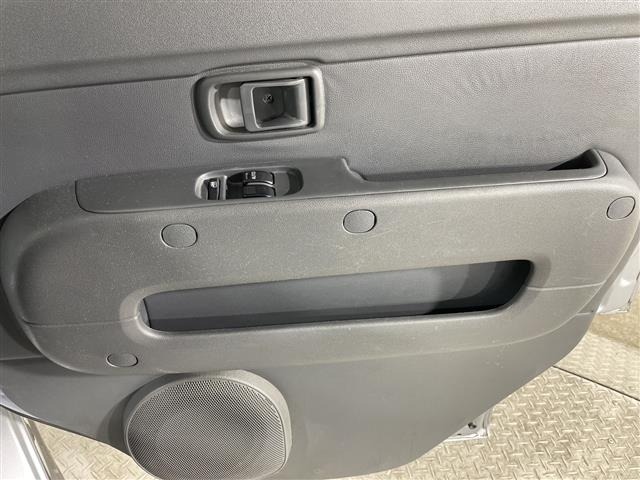 Toyota PIXIS VAN 2017 8293402-3