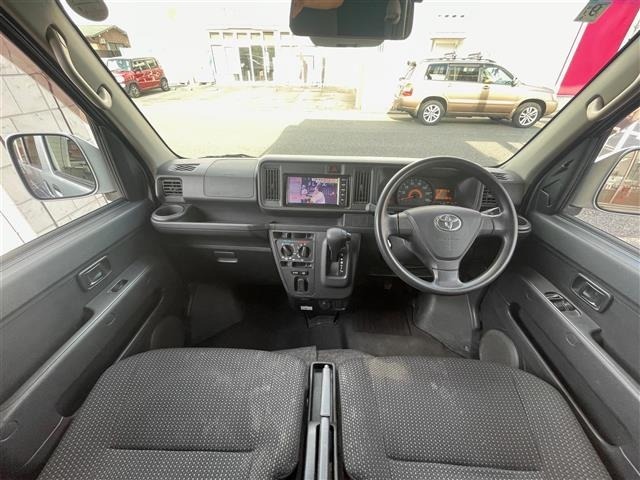 Toyota PIXIS VAN 2019 8293403-28