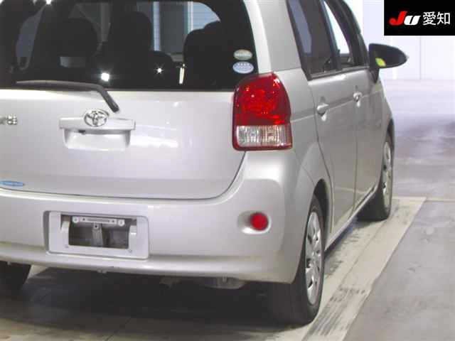 Toyota PORTE 2015 8273823-8