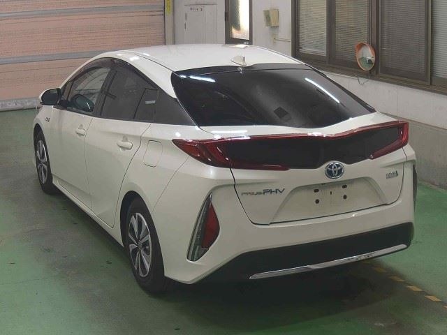 Toyota PRIUS PHV 2017 8273188-1
