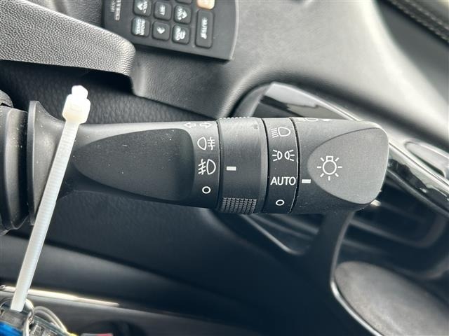 Toyota PRIUS PHV 2018 8273265-21