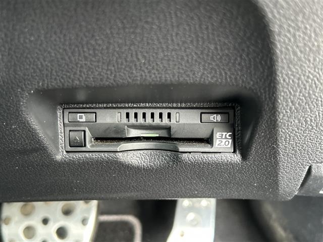 Toyota PRIUS PHV 2018 8273265-4