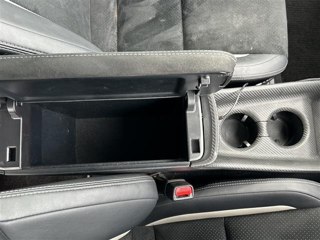 Toyota PRIUS PHV 2018 8273265-5