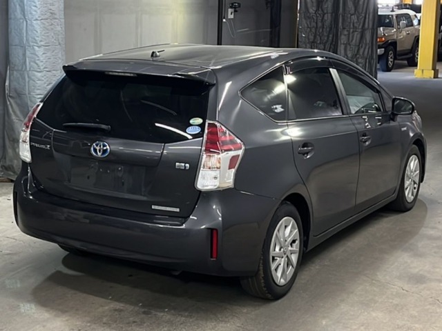 Toyota PRIUS 2015 8293388-5