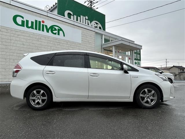 Toyota PRIUS 2015 8293407-1
