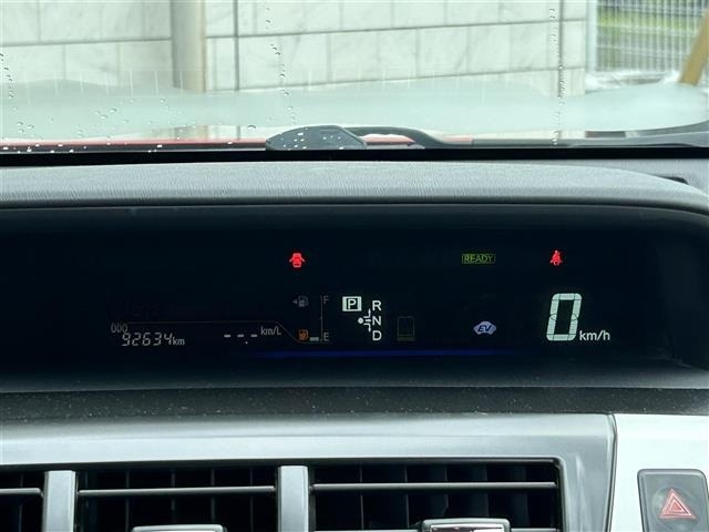 Toyota PRIUS 2012 8293409-1