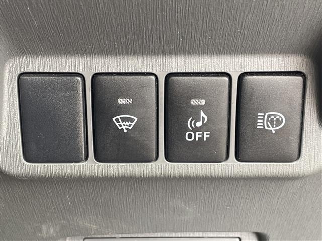 Toyota PRIUS 2013 8293410-10
