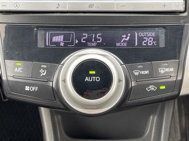 Toyota PRIUS 2013 8293410-12