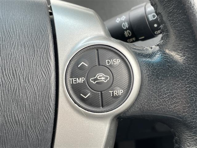 Toyota PRIUS 2013 8293410-3