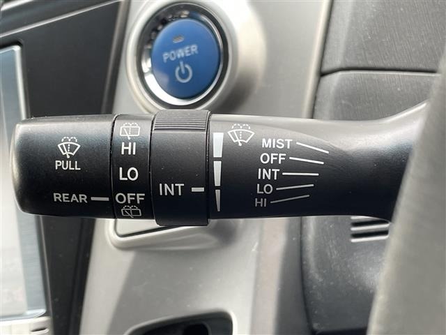 Toyota PRIUS 2013 8293410-5