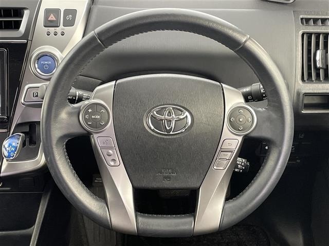 Toyota PRIUS 2016 8293411-1