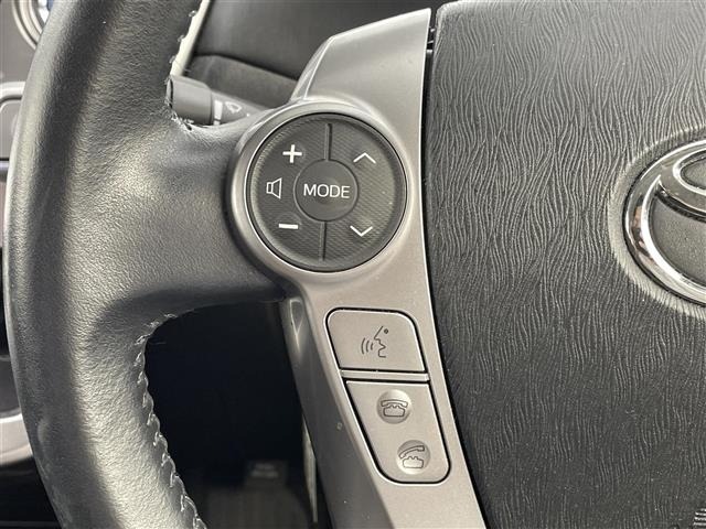 Toyota PRIUS 2016 8293411-3