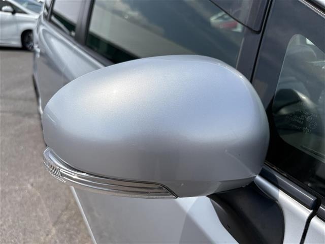 Toyota PRIUS 2016 8293412-1