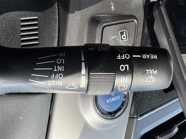 Toyota PRIUS 2016 8293412-10