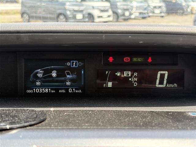 Toyota PRIUS 2016 8293412-16
