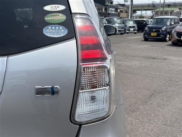 Toyota PRIUS 2016 8293412-17