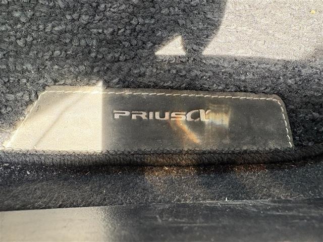 Toyota PRIUS 2016 8293412-6