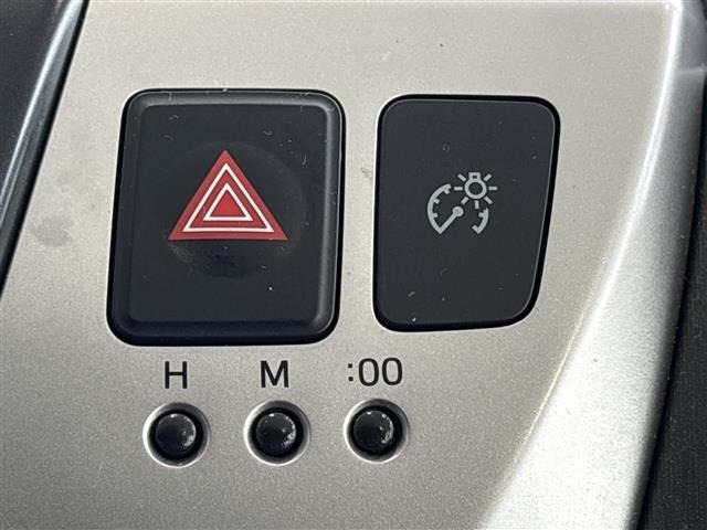 Toyota PRIUS 2013 8293413-2