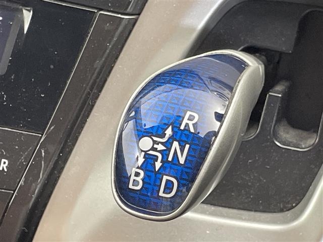 Toyota PRIUS 2011 8293414-22