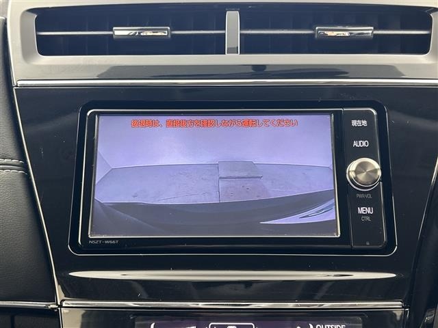 Toyota PRIUS 2016 8293415-16