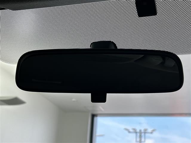 Toyota PRIUS 2016 8293415-18