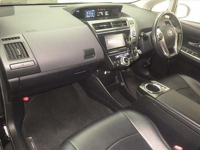 Toyota PRIUS 2016 8293425-4