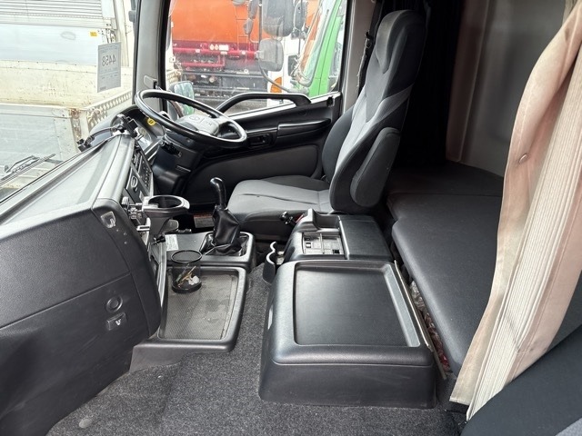Hino PROFIA 2013 8286518-5