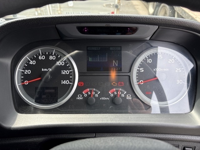 Hino PROFIA 2014 8286564-6