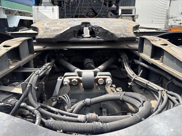 Hino PROFIA 2005 8286565-13