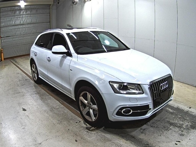 Audi Q5 2017 8286636-0