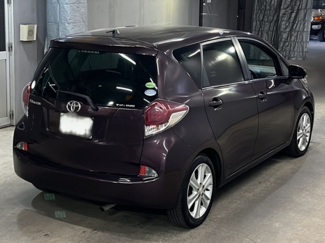 Toyota RACTIS 2014 8293678-5