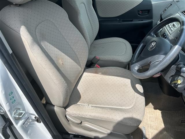 Toyota RACTIS 2006 8293710-8