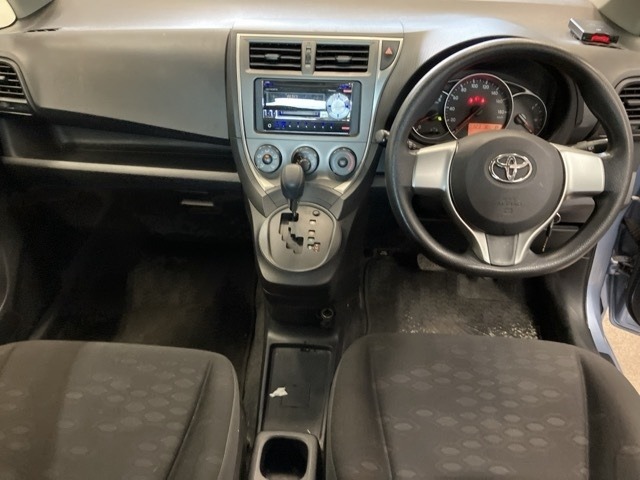 Toyota RACTIS 2011 8293711-5