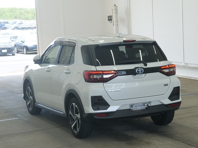 Toyota RAIZE 2025 8285105-1