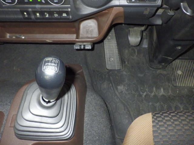 Hino RANGER 2018 8292360-7
