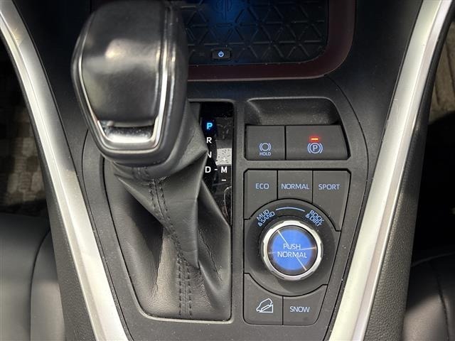 Toyota RAV4 2021 8293033-11