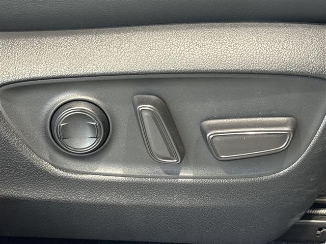 Toyota RAV4 2021 8293033-2