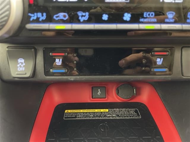 Toyota RAV4 2020 8293071-22